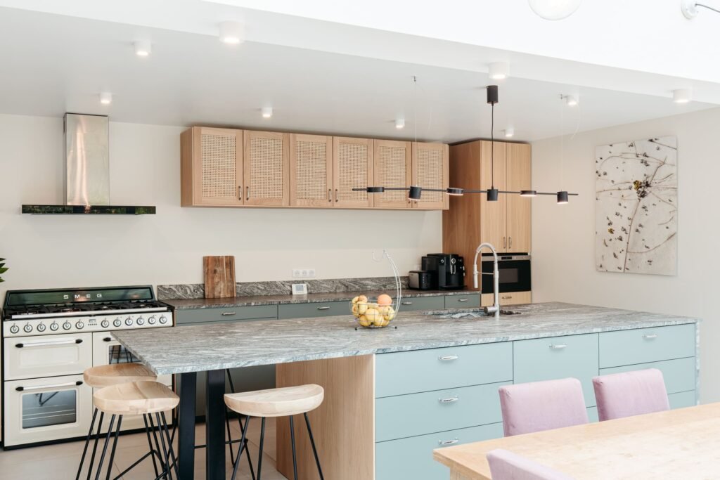 Batisse Rose - Rénovation complète Provence - cuisine